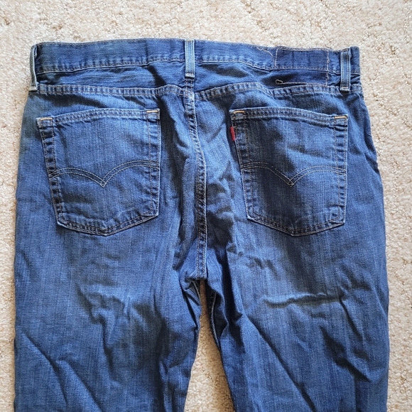 Levi's Relaxed Straight Jeans Med Wash - Picture 6 of 8